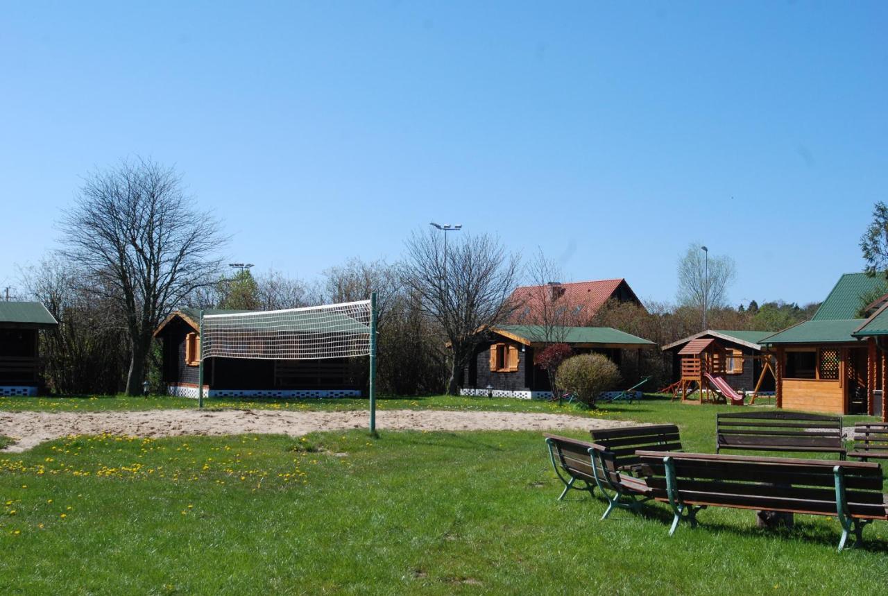 Villa O.W. Sek Karwia Exterior foto