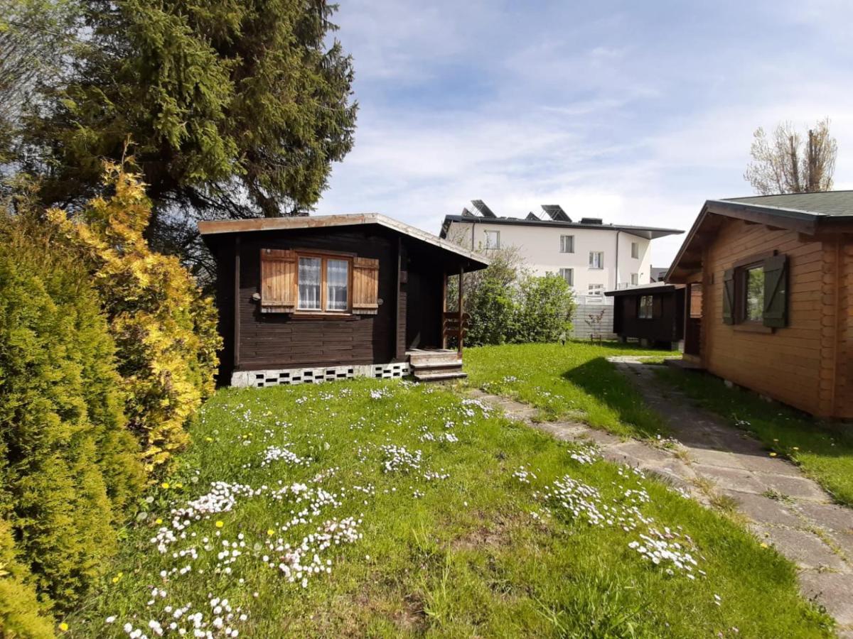 Villa O.W. Sek Karwia Exterior foto